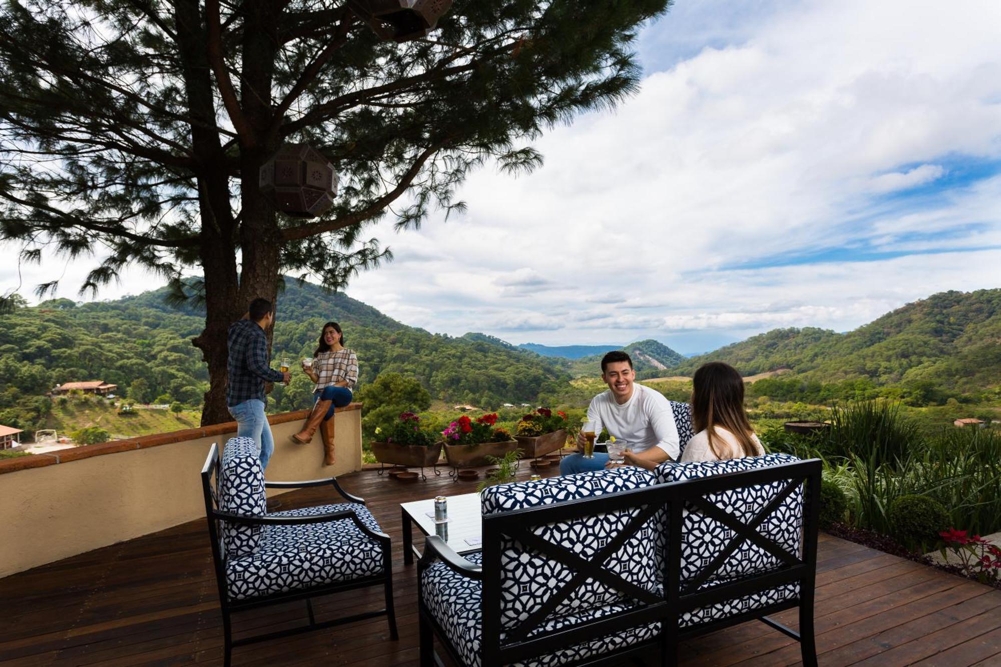 Villa Nogal Hotel Boutique & Vista Сан-Себастьян-дель-Оэсте Экстерьер фото